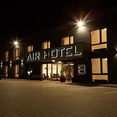 Air Hotel Karmėlava Exterior foto